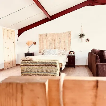 Atico Maravilloso En , Vigo Habitación en casa particular *